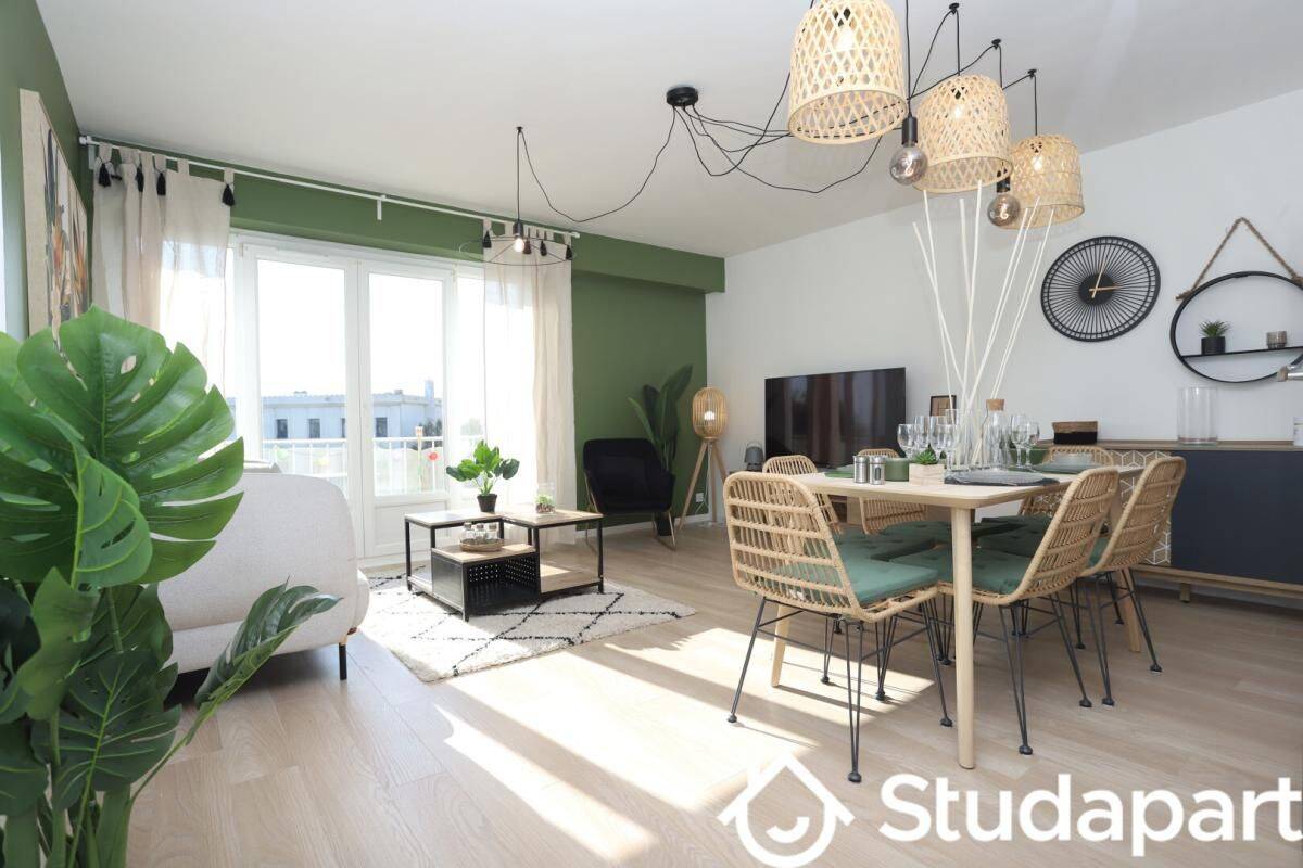 1 pièce 11 m² · à Nantes · 11 m² · 560 €/mois