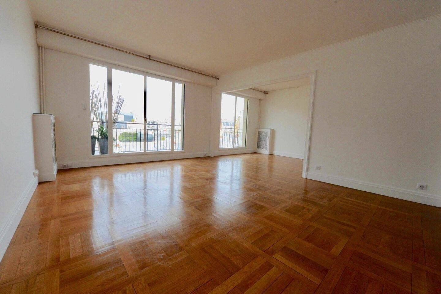 Appartement 4 pièces 98 m² · à Paris 16ème Arrondissement · 98 m² · 3 750 €
