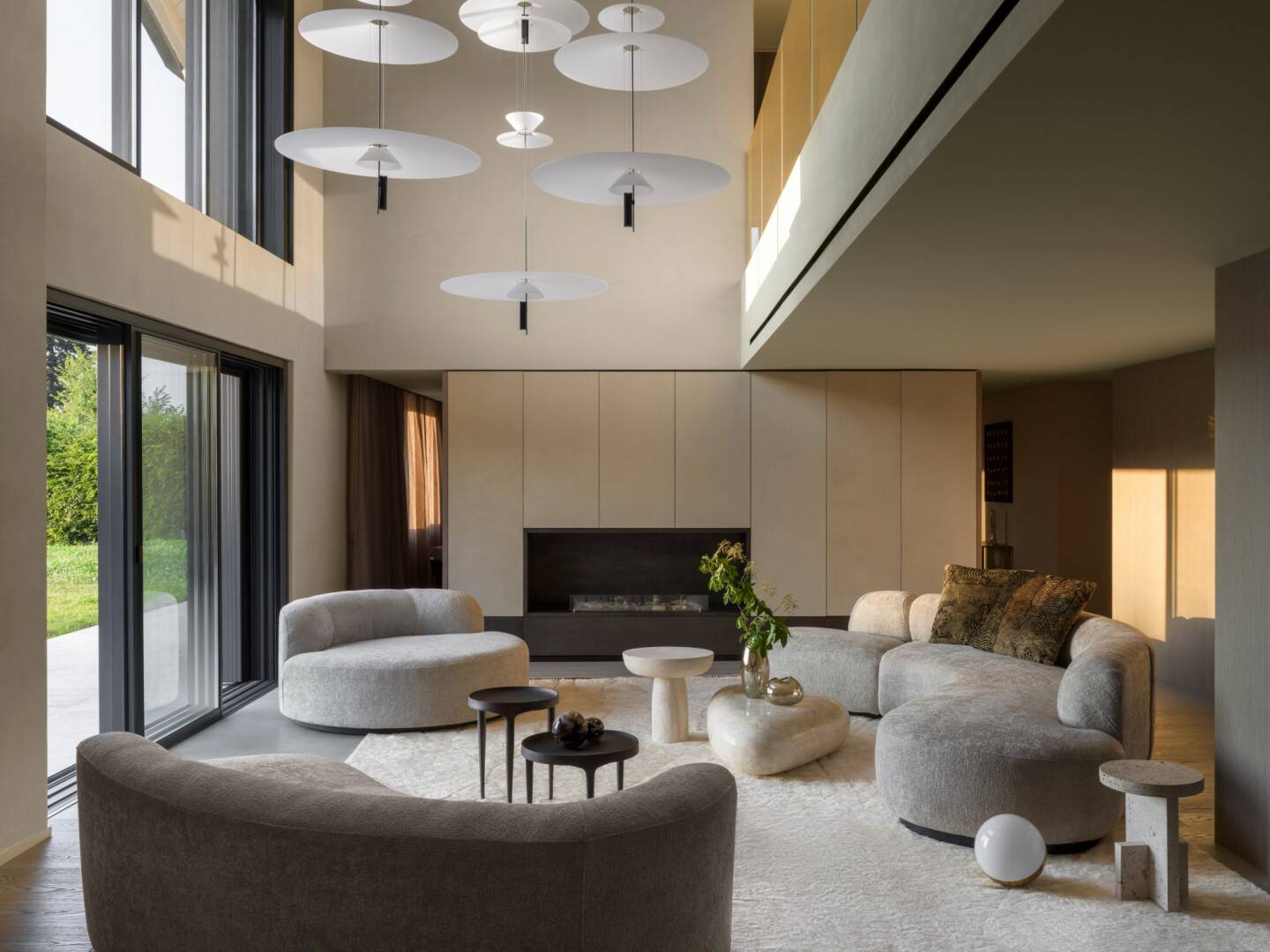 Maison 11 pièces 700 m² · à Nernier · 700 m² · 10 700 000 €