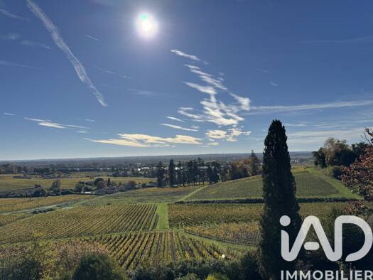 Maison à vendre 513 000 € 5 pièces 3 chambres 140 m² 5 885 m² de terrain Fronsac 33126