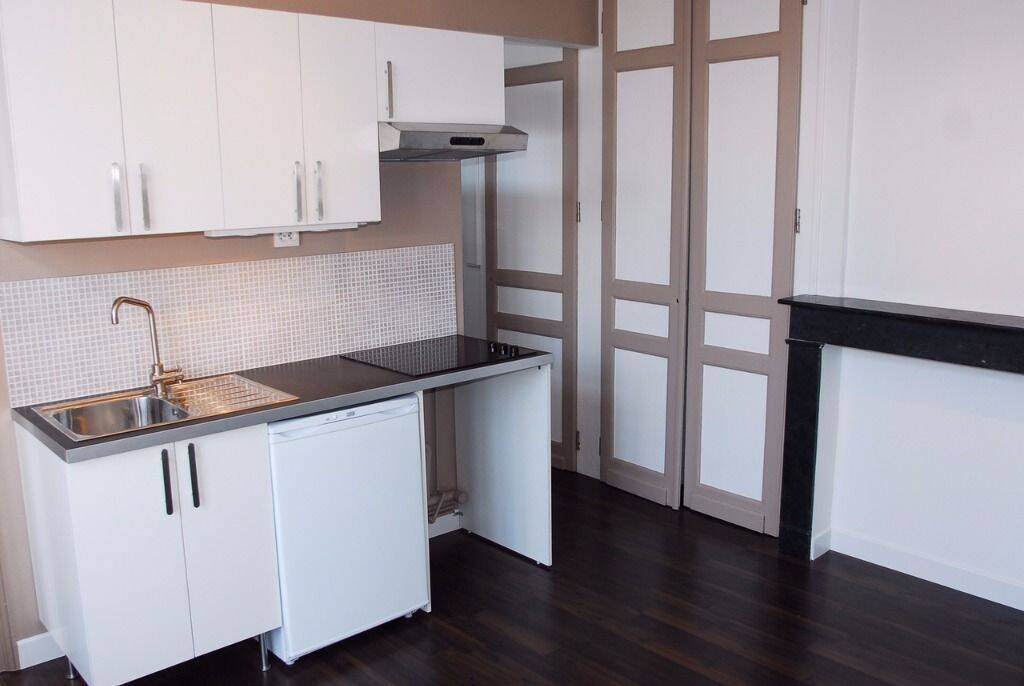 Appartement 1 pièce 24 m² · à Lille · 23,8 m² · 599 €