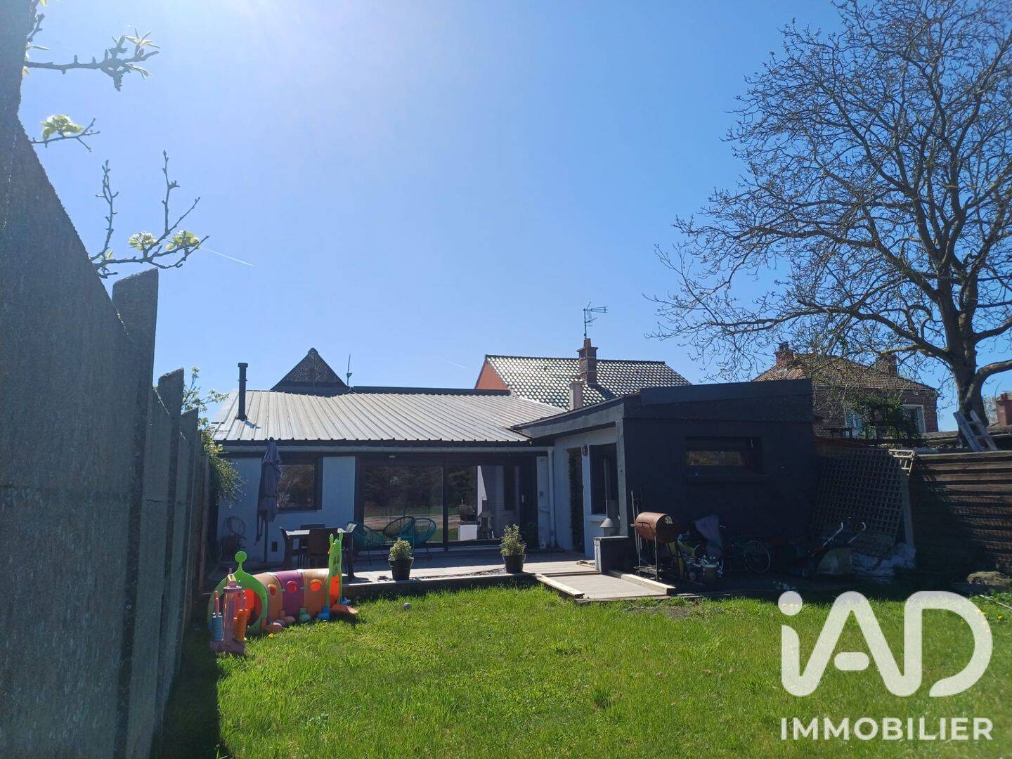 Maison 8 pièces 160 m² · à Saint-Amand-les-Eaux · 160 m² · 359 000 €
