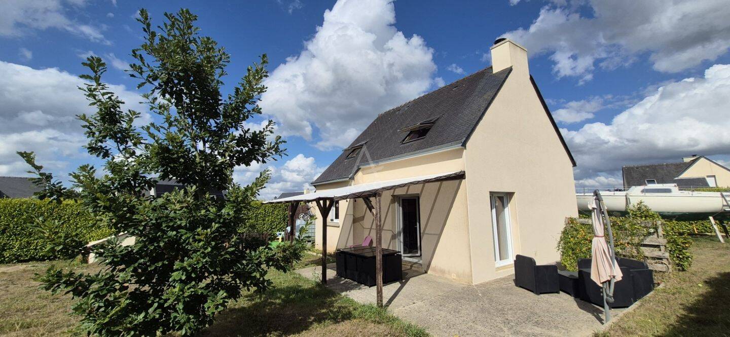 Maison 5 pièces 94 m² · à Argol · 94 m² · 241 500 €