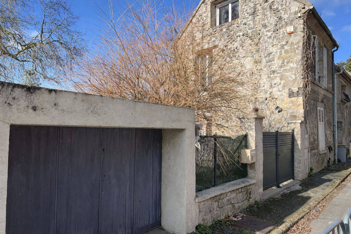 Maison 4 pièces 75 m² · à Lamorlaye · 75 m² · 230 000 €