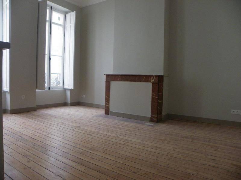 Appartement 2 pièces 56 m² · à Bordeaux · 56 m² · 847 €