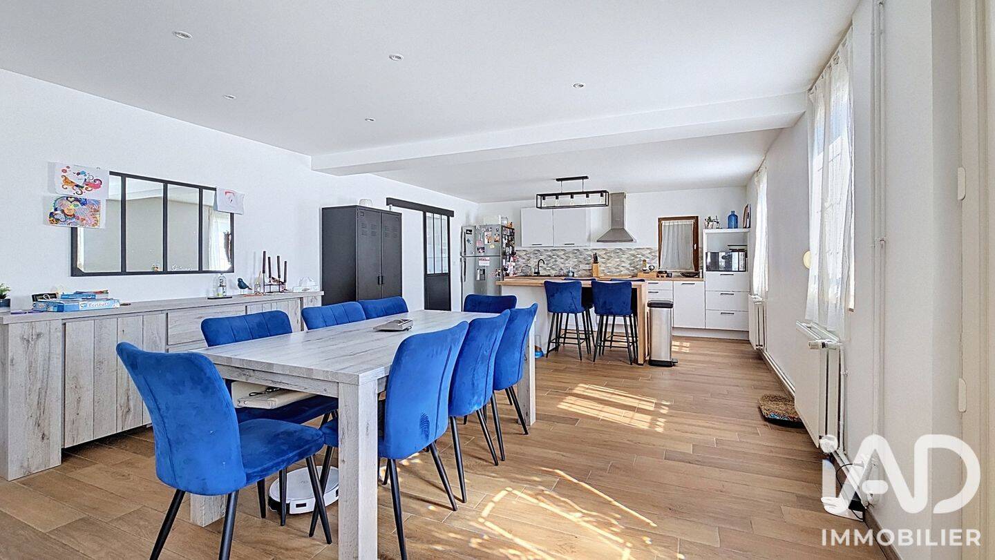 Maison 5 pièces 145 m² · à Gisors · 145 m² · 220 000 €