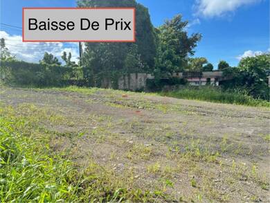 Terrain constructible à vendre 137 800 € 1 921 m² de terrain Saint-Claude 97120