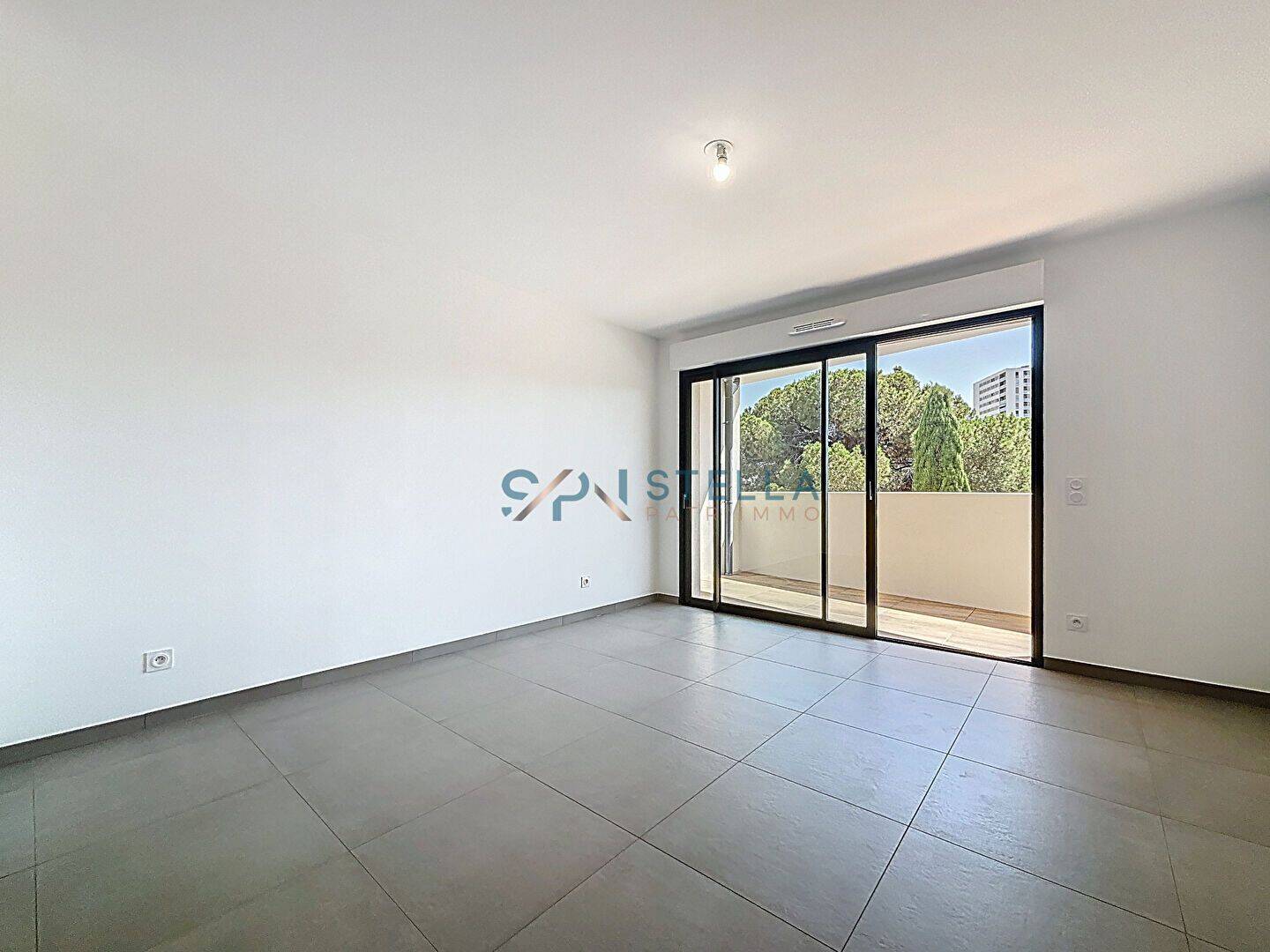 Appartement 2 pièces 42 m² · à Ajaccio · 42,3 m² · 803 €/mois