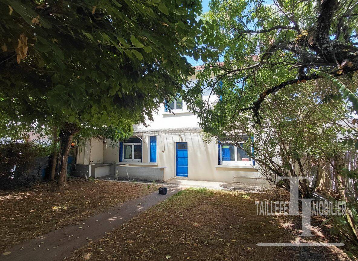 Appartement 5 pièces 86 m² · à Coulounieix-Chamiers · 86 m² · 850 €