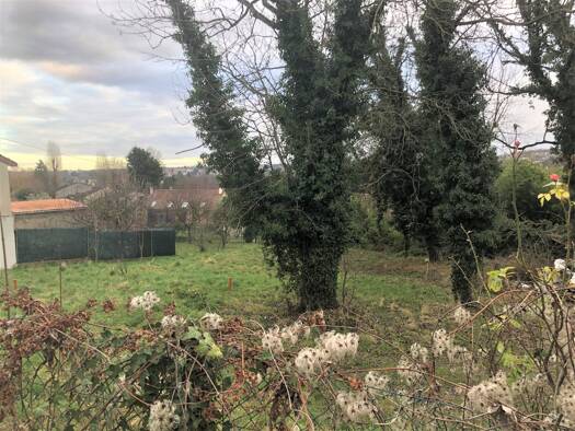 Terrain constructible viabilisé à vendre 225 000 € 280 m² de terrain Sud Ormesson-sur-Marne 94490