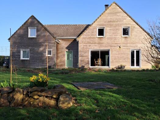 Maison à vendre 243 000 € 8 pièces 6 chambres 157 m² 1 891 m² de terrain Fontenai-les-Louvets 61420