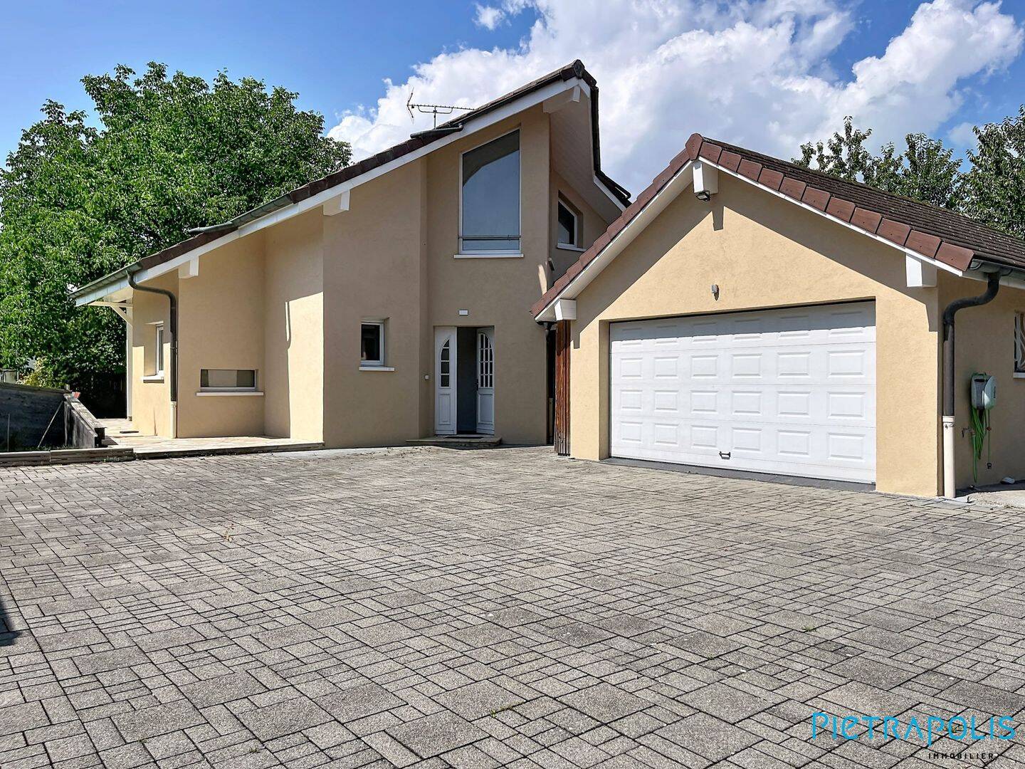 Maison 5 pièces 189 m² · à Versonnex · 188,9 m² · 949 000 €