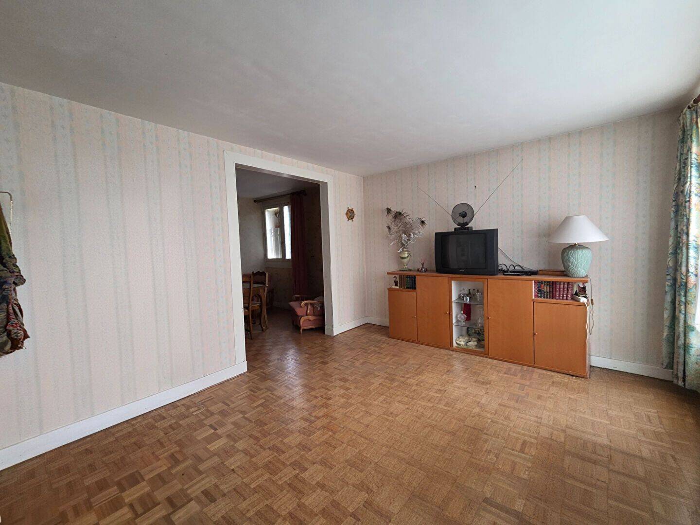 Appartement 3 pièces 69 m² · à Compiegne · 68,7 m² · 110 000 €