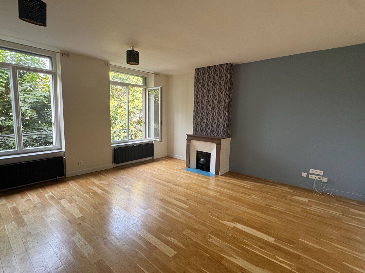 Appartement 3 pièces 56 m² · à Saint-Étienne · 56,1 m² · 560 €/mois