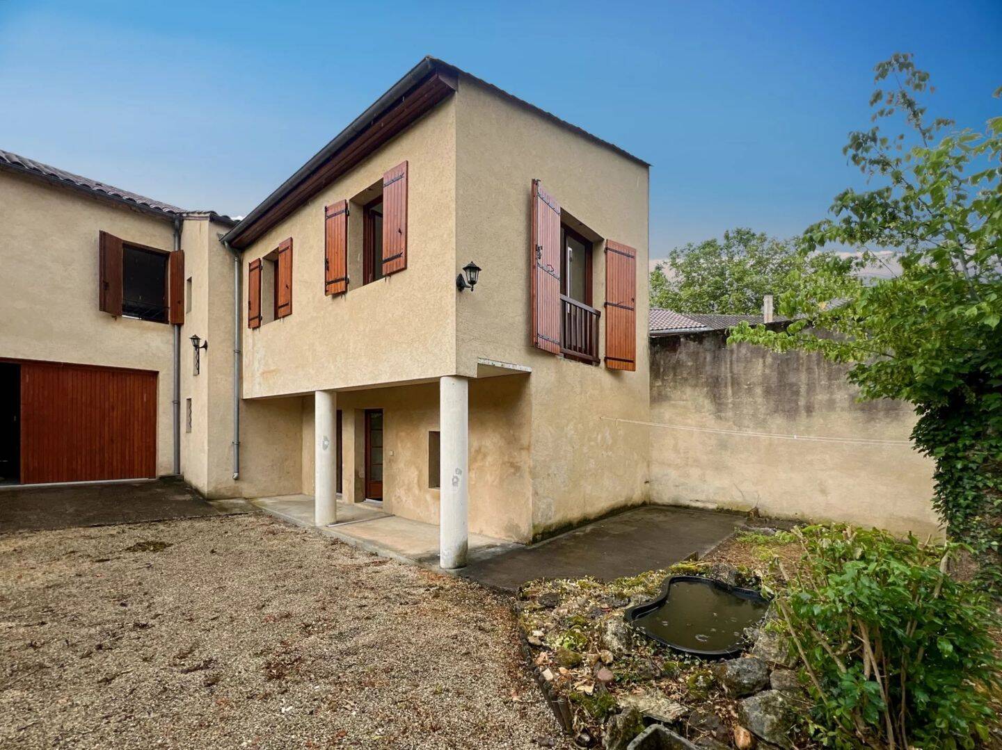 Maison 3 pièces 91 m² · à Le Buisson-de-Cadouin · 91 m² · 730 €/mois