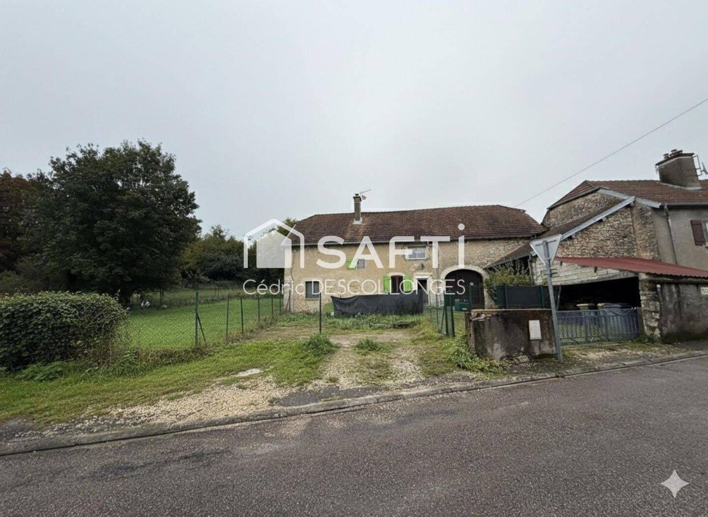 Maison 5 pièces 120 m² · à Fédry · 120 m² · 105 000 €