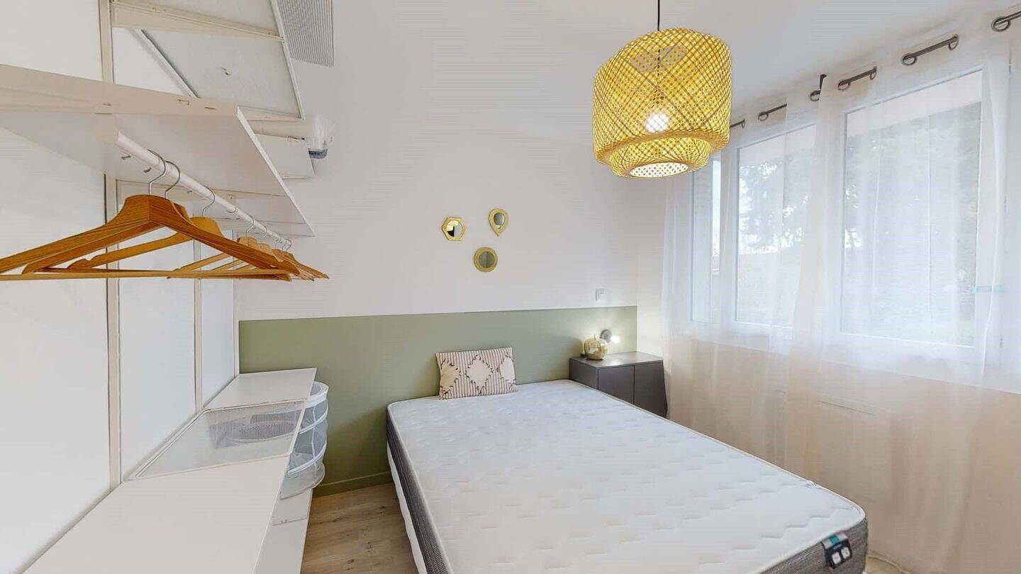1 pièce 15 m² · à Toulouse · 15 m² · 448 €