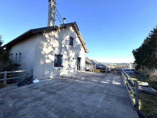 Maison à vendre 265 000 € 6 pièces 4 chambres 127 m² 1 050 m² de terrain Nord Saint-Chély-d'Apcher 48200