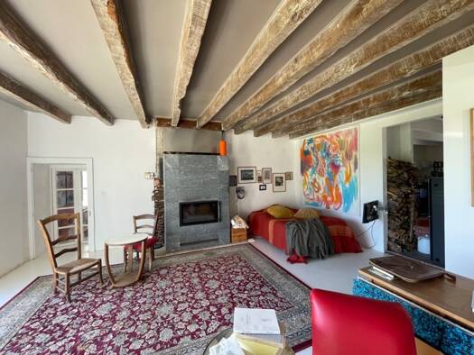 Maison à vendre 435 000 € 8 pièces 4 chambres 242 m² 148 000 m² de terrain Est Saint-Junien 87200