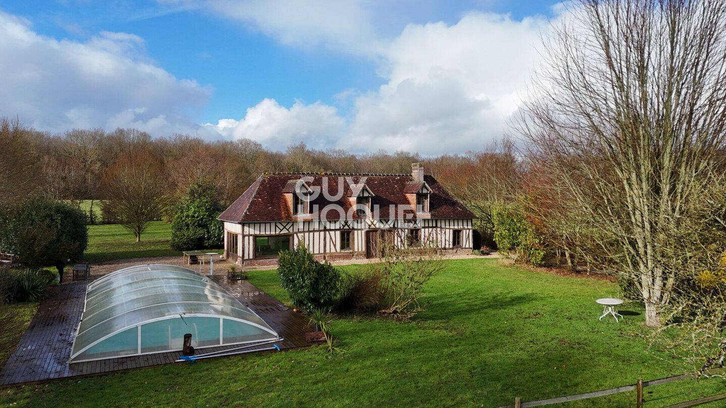 Maison 9 pièces · à Bernay · 595 000 €