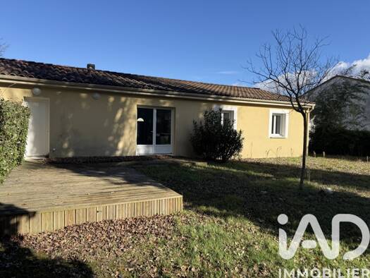 Maison de plain-pied à vendre 229 000 € 4 pièces 3 chambres 96,6 m² 520 m² de terrain Cruas 07350