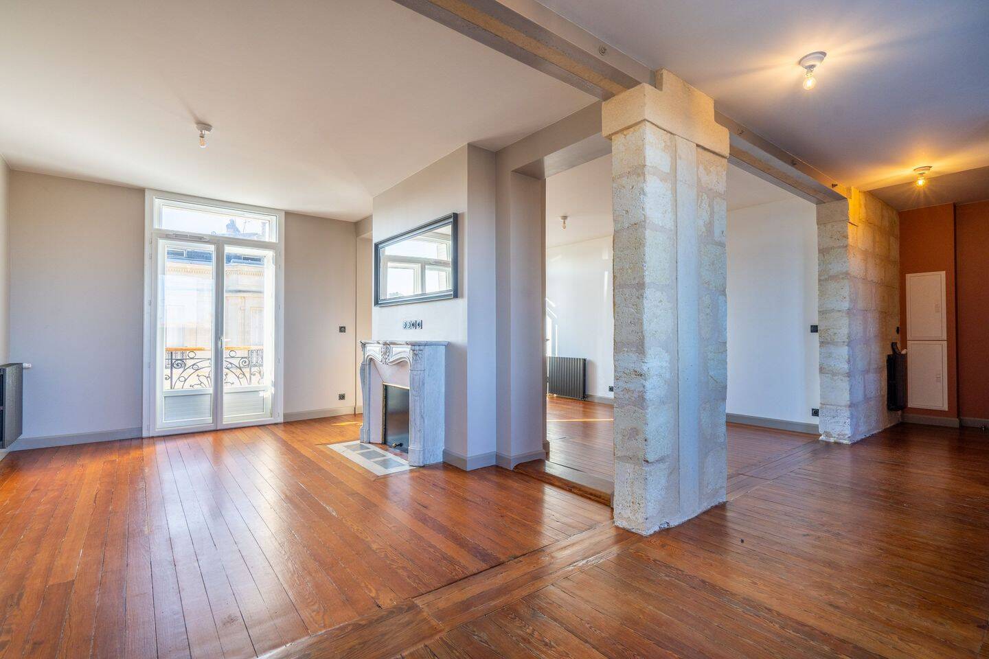 Appartement 4 pièces 110 m² · à Bordeaux · 110 m² · 1 935 €/mois