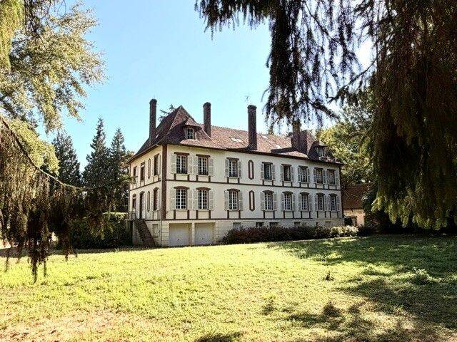 Maison 17 pièces 800 m² · à Verneuil d'Avre Et d'Iton · 800 m² · 1 190 000 €
