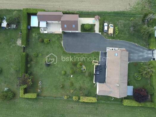 Maison à vendre 349 000 € 7 pièces 4 chambres 148 m² 6 700 m² de terrain Château-Landon 77570