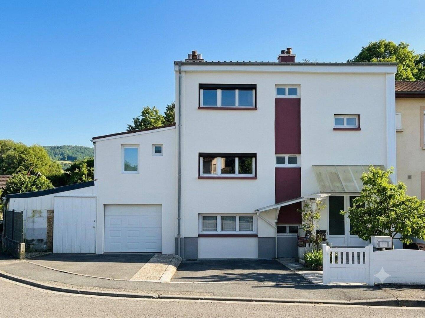 Maison 6 pièces 118 m² · à Delle · 118 m² · 182 000 €