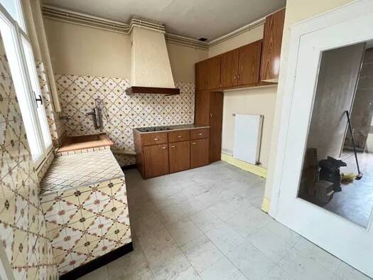 Maison à vendre 53 000 € 2 pièces 1 chambre 64 m² Centre Social Laon 02000