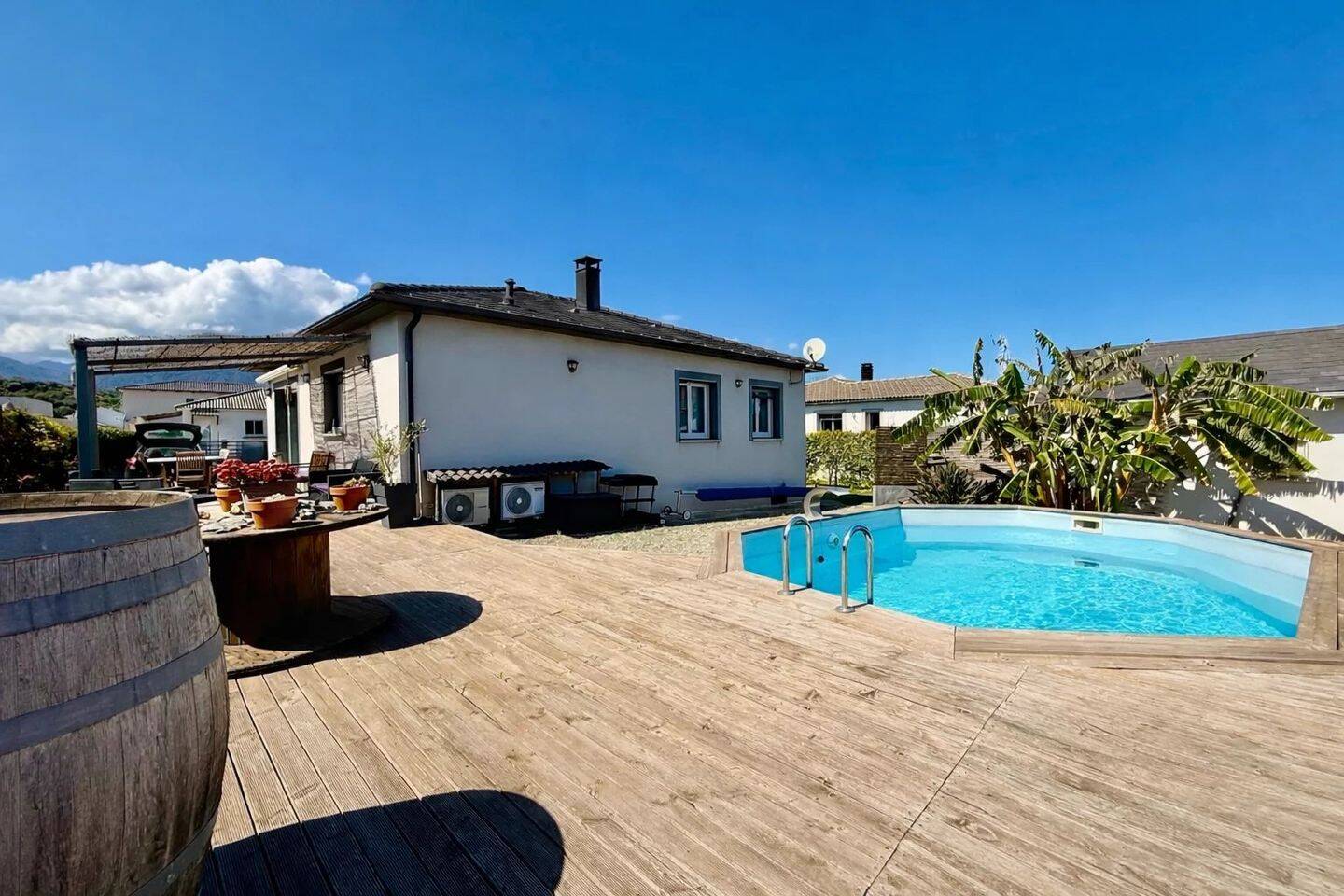 Maison 4 pièces 81 m² · à Cervione · 80,9 m² · 375 000 €