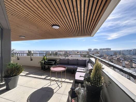 Appartement à vendre 370 000 € 3 pièces 2 chambres 64 m² Étage 7/8 Laënnec Lyon 8ème arrondissement 69008