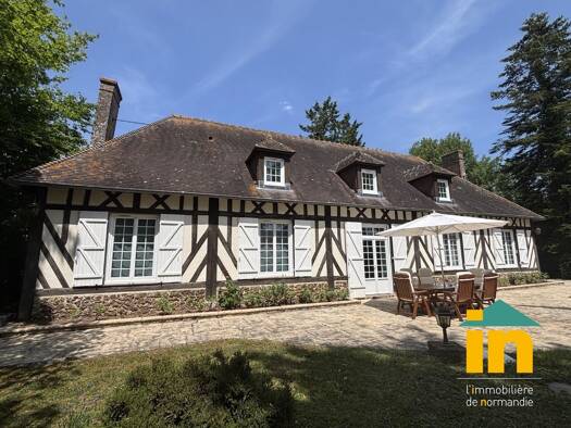 Maison à vendre 473 000 € 7 pièces 7 chambres 200 m² 8 126 m² de terrain Breteuil 27160