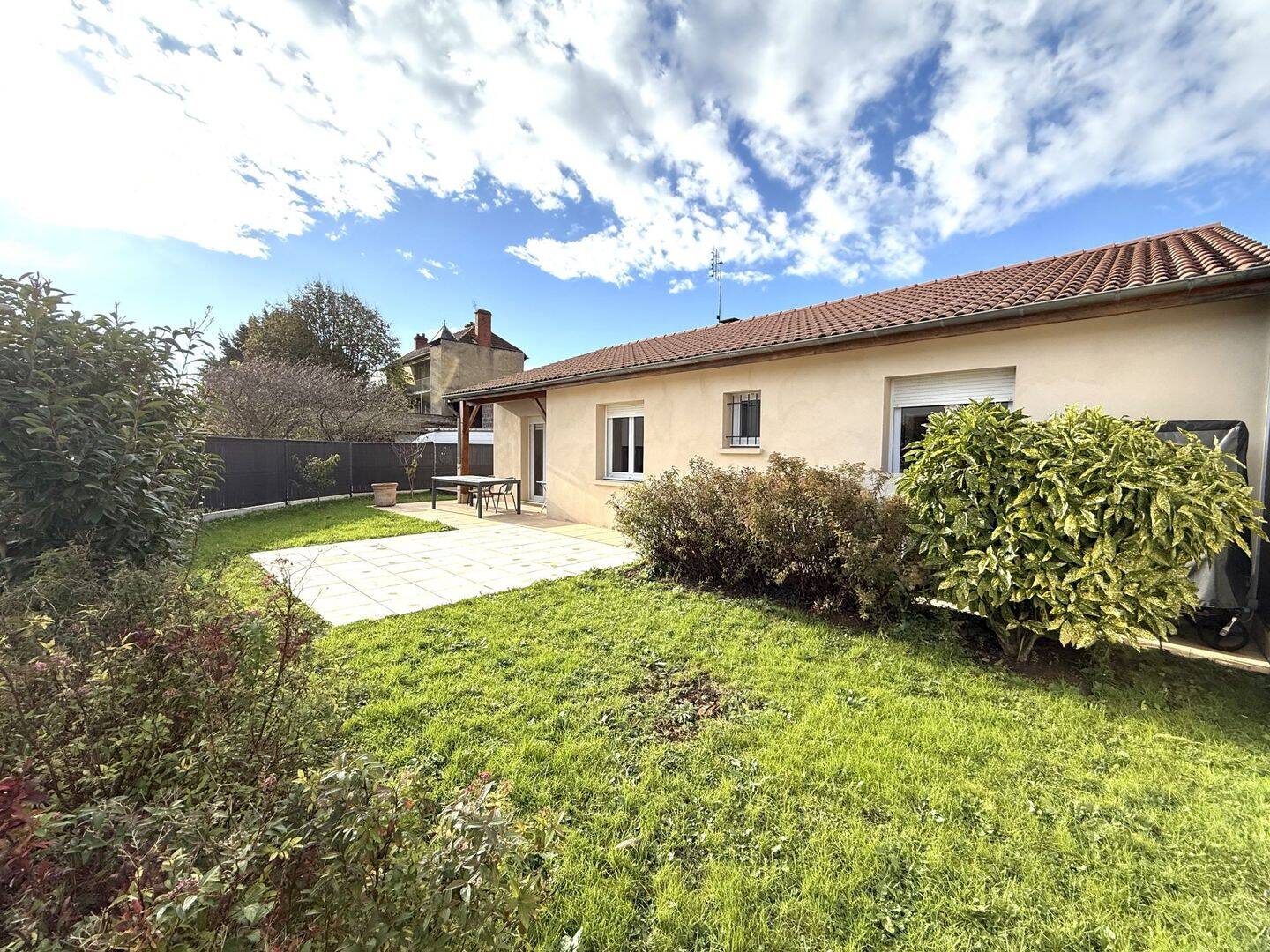 Maison 4 pièces 104 m² · à Mâcon · 104 m² · 299 000 €