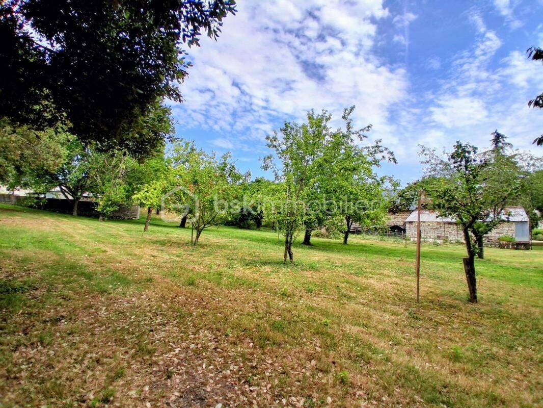 Maison 7 pièces 183 m² · à Marigny-Marmande · 183 m² · 347 000 €