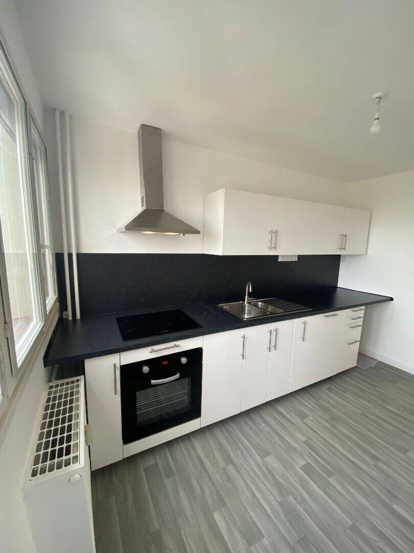 Appartement 3 pièces 65 m² · à Orléans · 64,6 m² · 97 500 €