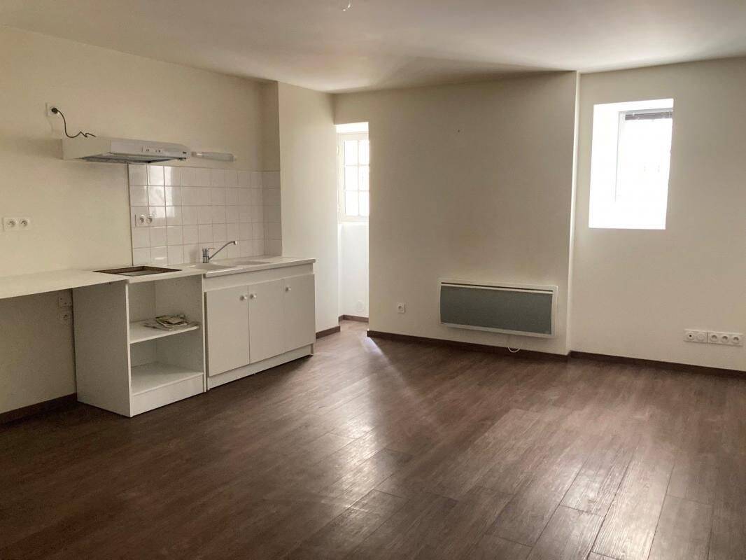 Appartement 3 pièces 84 m² · à Périgueux · 84,2 m² · 543 €