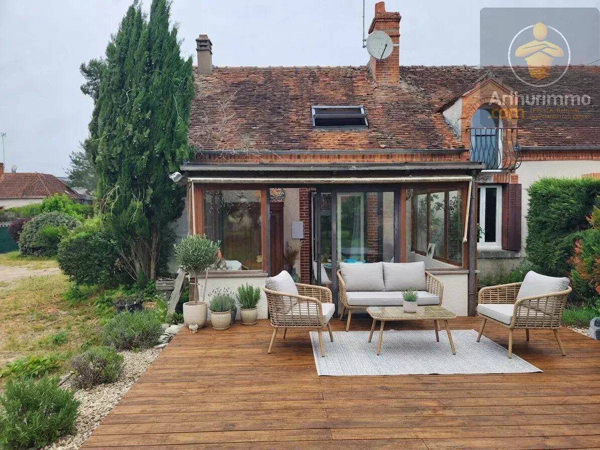 Maison 3 pièces 69 m² · à La Ferté-Saint-Cyr · 68,7 m² · 730 €/mois