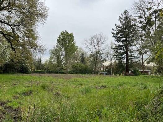 Terrain constructible à vendre 45 000 € 3 373 m² de terrain Eauze 32800