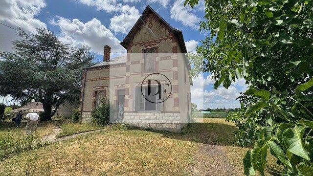 Maison 5 pièces 108 m² · à Lorcy · 108 m² · 104 000 €