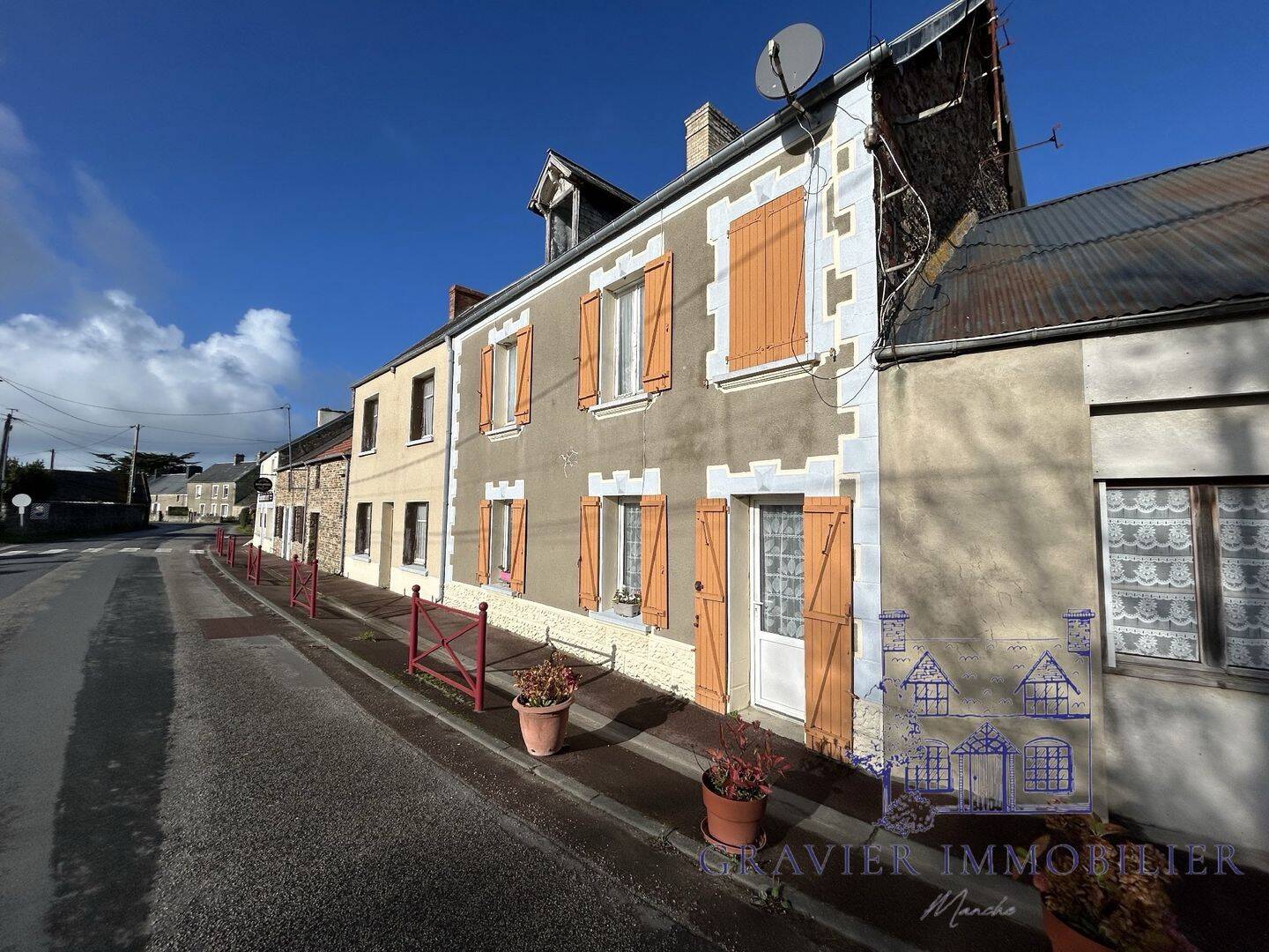Maison 8 pièces 174 m² · à Saint-Germain-sur-Ay · 174 m² · 123 843 €