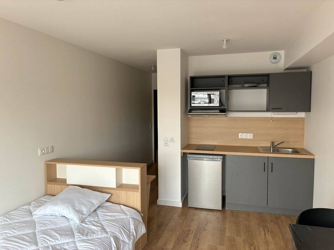 Appartement 1 pièce 22 m² · à Bordeaux · 22 m² · 695 €