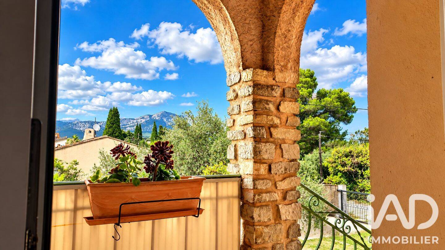 Maison 8 pièces 174 m² · à La Garde · 174 m² · 593 000 €