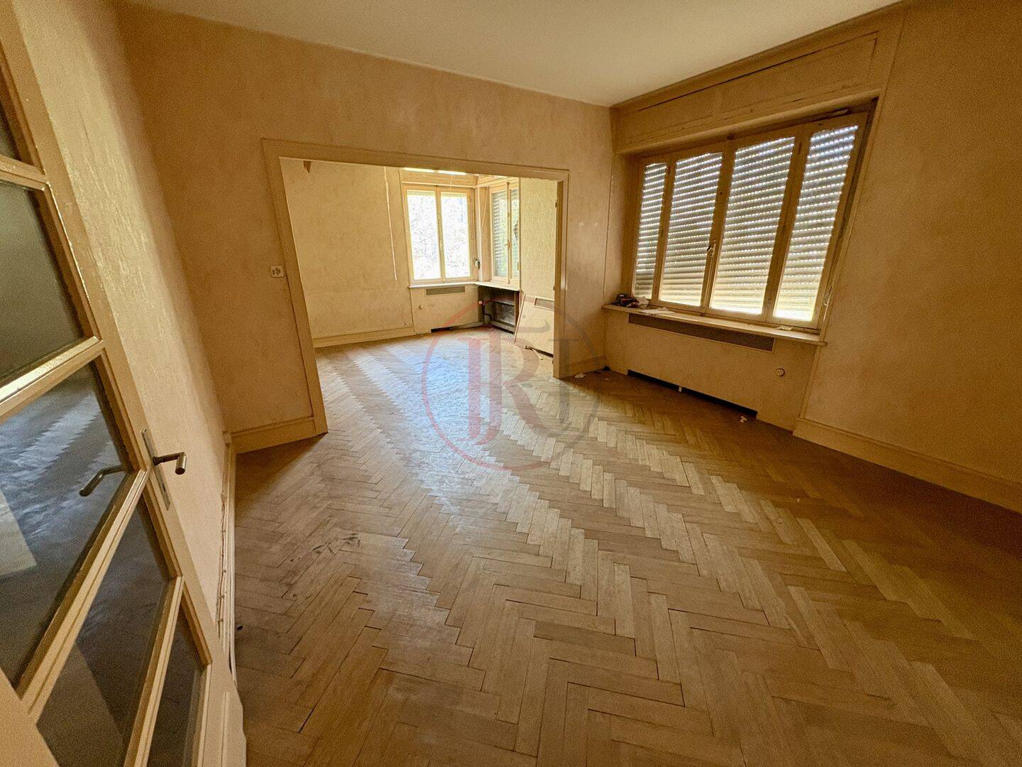 Appartement 3 pièces 98 m² · à Mulhouse · 98 m² · 90 000 €