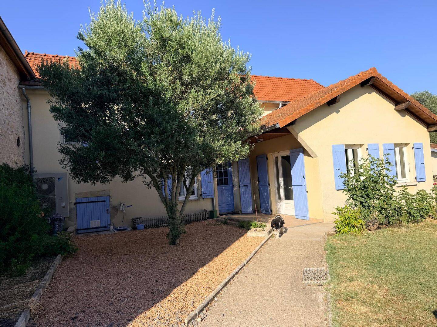 Maison 5 pièces 98 m² · à Ussel-d'Allier · 98 m² · 170 000 €