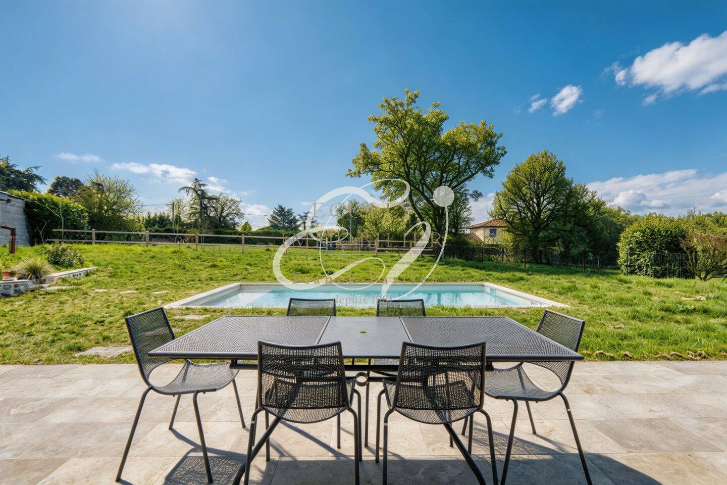 Maison 11 pièces 352 m² · à Dardilly · 352 m² · 1 395 000 €