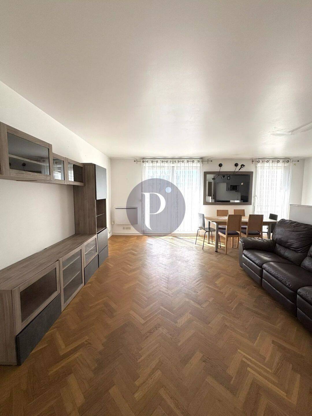 Appartement 4 pièces 94 m² · à Villejuif · 93,5 m² · 1 980 €