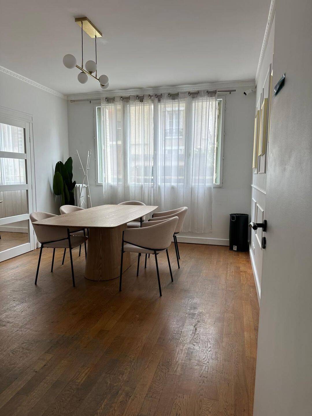 Appartement 3 pièces 64 m² · à Enghien-les-Bains · 64 m² · 1 800 €/mois
