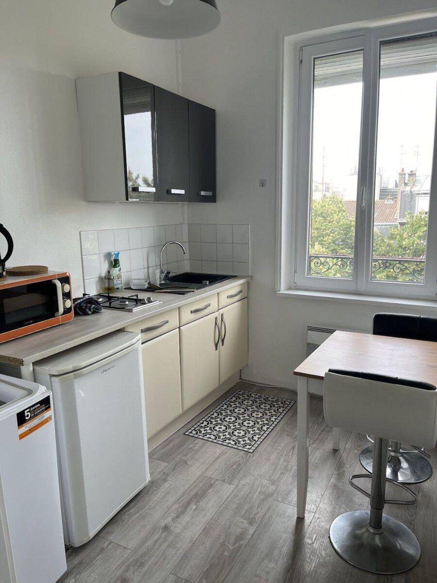 1 pièce 12 m² · à Reims · 12 m² · 500 €/mois