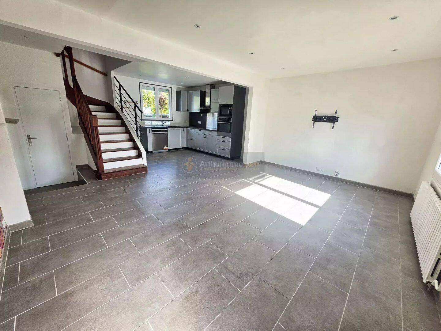 Maison 6 pièces 121 m² · à Brest · 121,3 m² · 997 €/mois